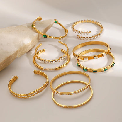 Luxury Layered Green & Gold Bangles