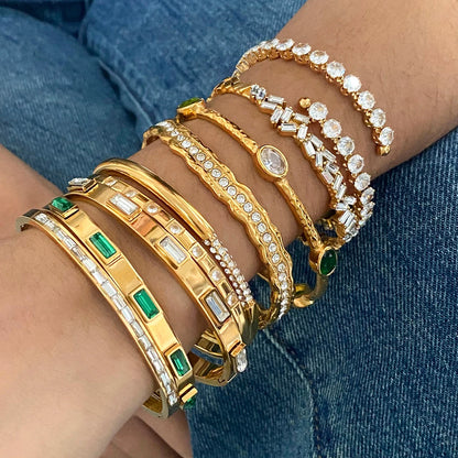 Luxury Layered Green & Gold Bangles